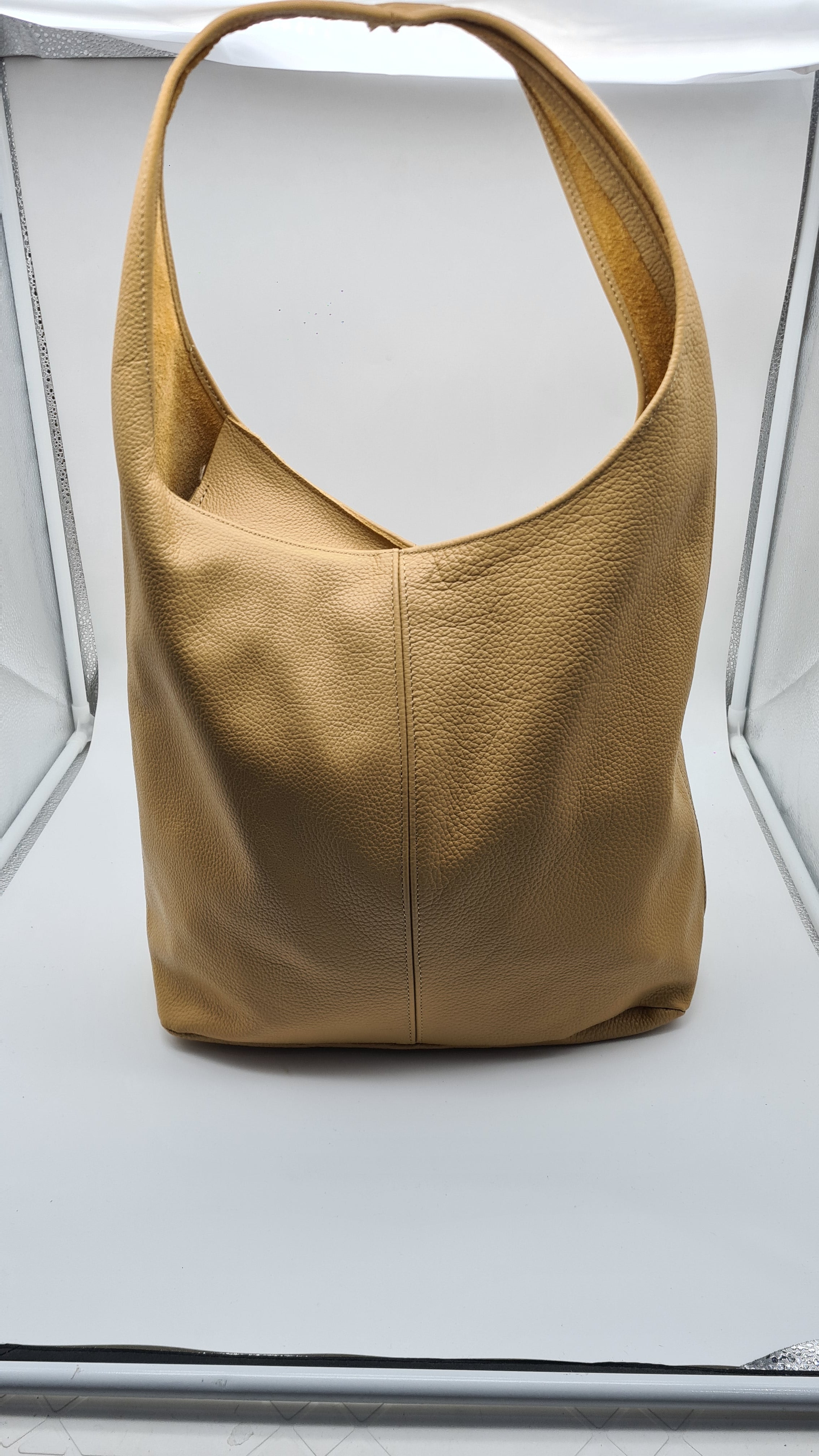Woman leather bag