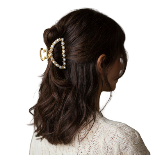Pearl-Embellished Metal Claw Clip – Gold & Silver