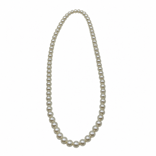 Migant single strand graduated creamy white pearl necklace