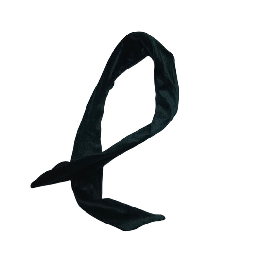 Twisted Knot Headband – Black Velvet Hair Accessory